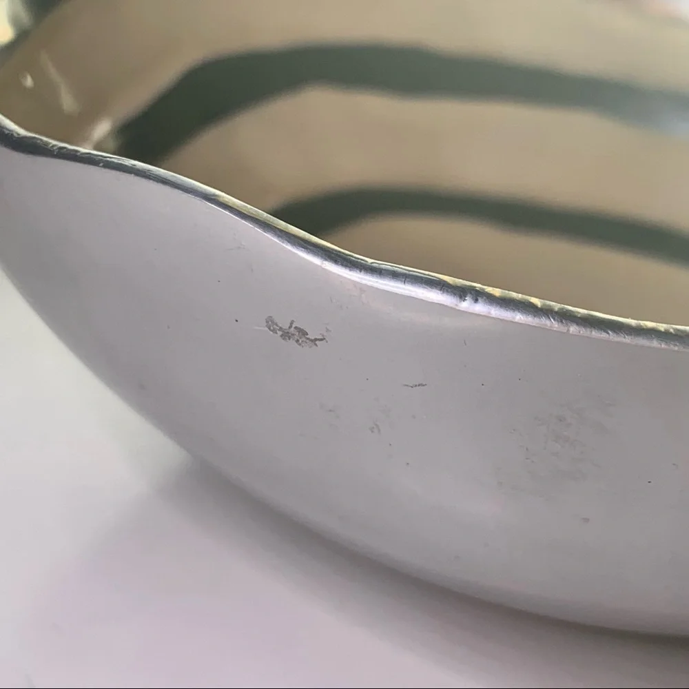 Michael Wainwright Signed 7” COMO Enamel and Aluminum Art Bowl - Picture 14 of 16